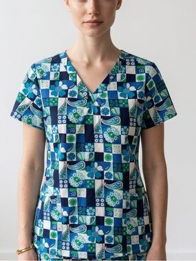 White Cross Blue & Green Patchwork Floral V-Neck Short Sleeve Top